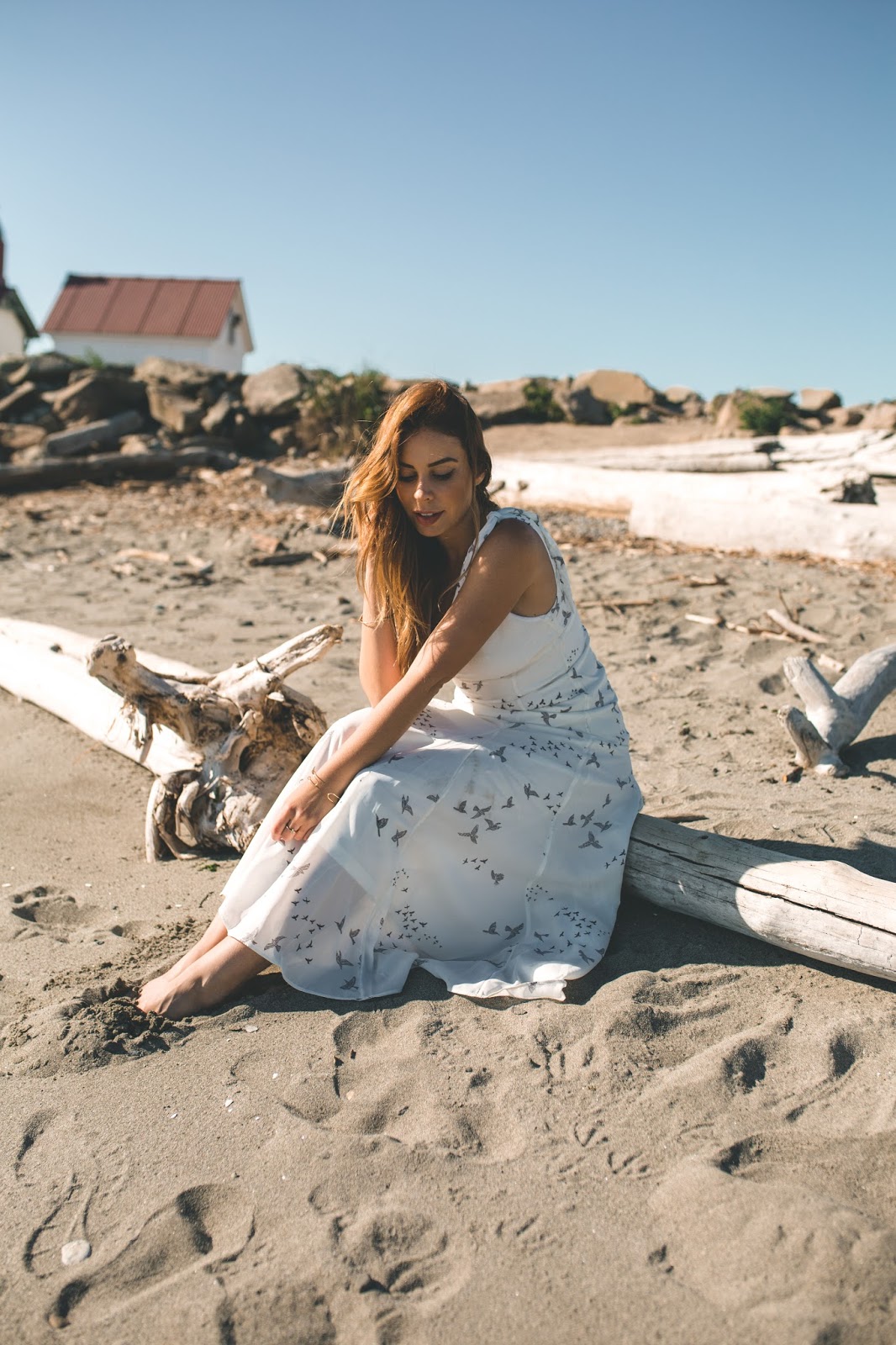 Stiletto Beats, stilettobtravels, hm, brandy melville, discovery park, seattle, lighthouse, lighthouse photo shoot