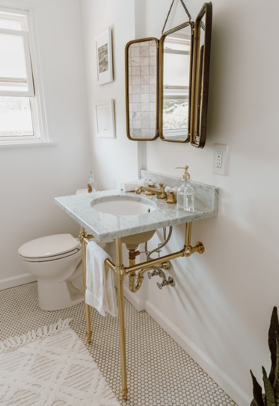 Guest Bathroom Before and After